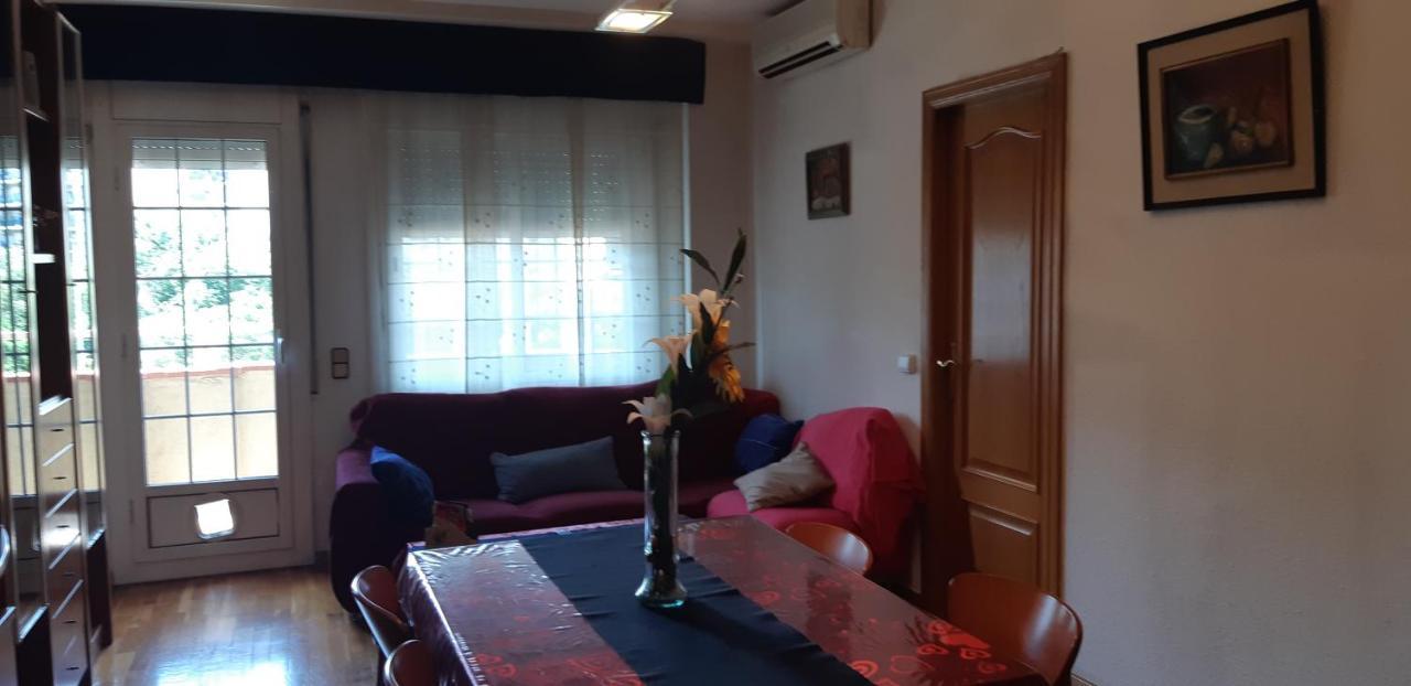 Precioso!! Apartamento En El Centro De Sabadell Apartamento Exterior foto